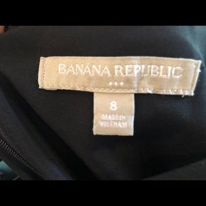 Banana Republic Skirts - Banana Republic black suit skirt. Size 8. Banana Republic Skirts - Banana Republic black suit skirt. Size 8.